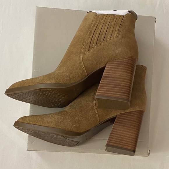 NWT MARC FISHER ELLARD WOMENS LEATHER HEELS ANKLE BOOTS - SIZE 7M - Picture 7 of 7